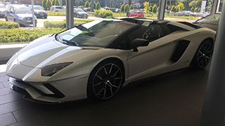 Lamborghini-nuove-e-usate-disponibili-su-richiesta