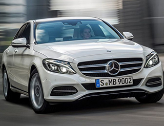 Ricerca-autovetture-mercedes-benz-usate-acquisto-su-commissione-presso-rivenditori-internazionali_Mercedes-Classe-C-Berlina-4-porte