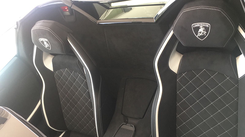 Lamborghini-Aventador-S