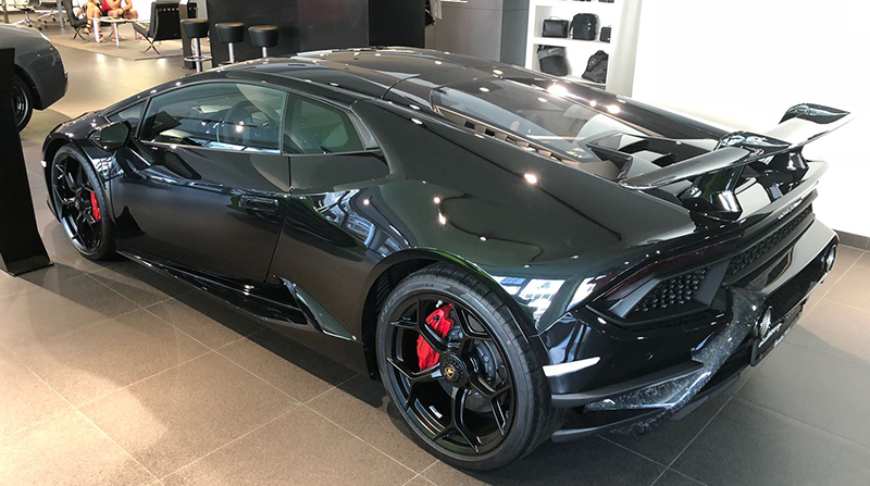Lamborghini-huracan-performante